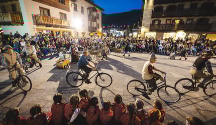 TRADIZIONI IN MOVIMENTO